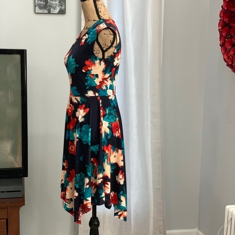 Ellen Tracy bold print floral dress size S - Picture 4 of 8